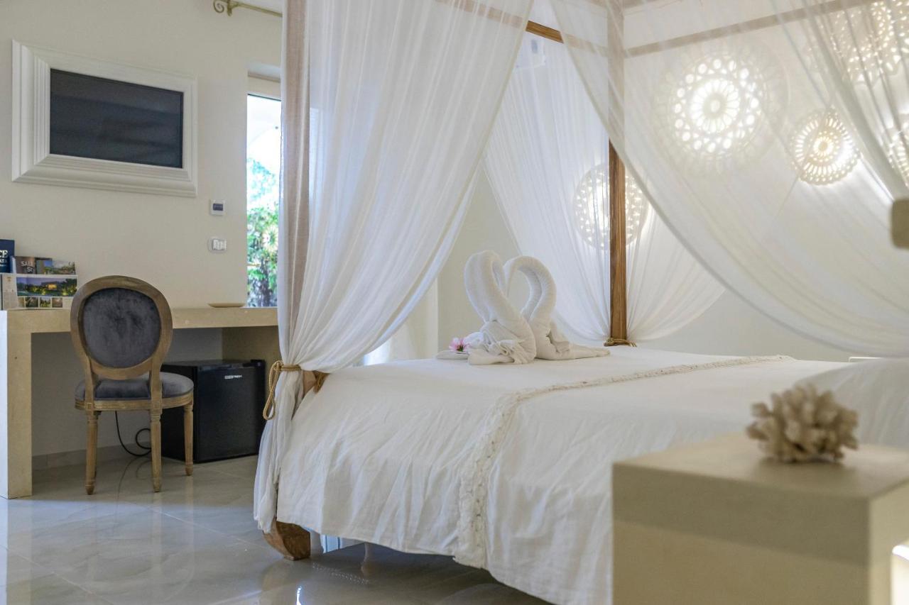 Hotel Il Lusso Del Silenzio Ugento Esterno foto